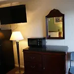 Bright Inn