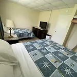 Sea Ray Motel