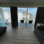 Sea Ray Motel