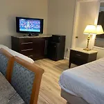 Sea Ray Motel