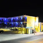 Nantucket Inn & Suites