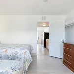 Premiere Motel