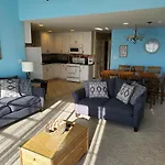 Family Friendly Beach Block Ocean View 3 Bedroom 2 Ba, Condo Near Wildwood Crest And Convention Center