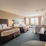 Heart Of Wildwood Boardwalk Motel