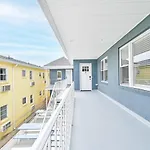 318 E Youngs Ave Unit 7 Salty Shore Retreat Coastal Charm Tranquility