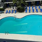 Brittany Motel