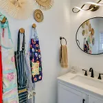 The Kraken Wildwood Townhome Half Mi To Beach!