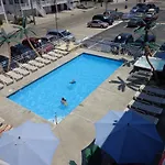 Quarterdeck Motel