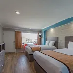 Dolphin Inn