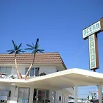 Ocean Sands Motel