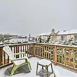Family-Friendly Wildwood Townhome About 3 Mi To Beach