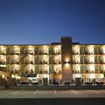 Aquarius Oceanfront Inn