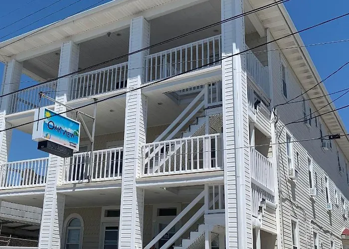 Oakview Hotel