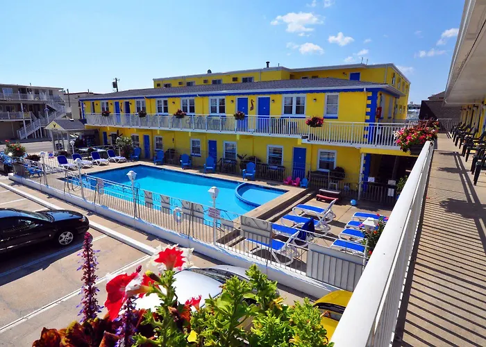 Nantucket Inn & Suites