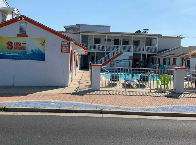 Sunshine Motel
