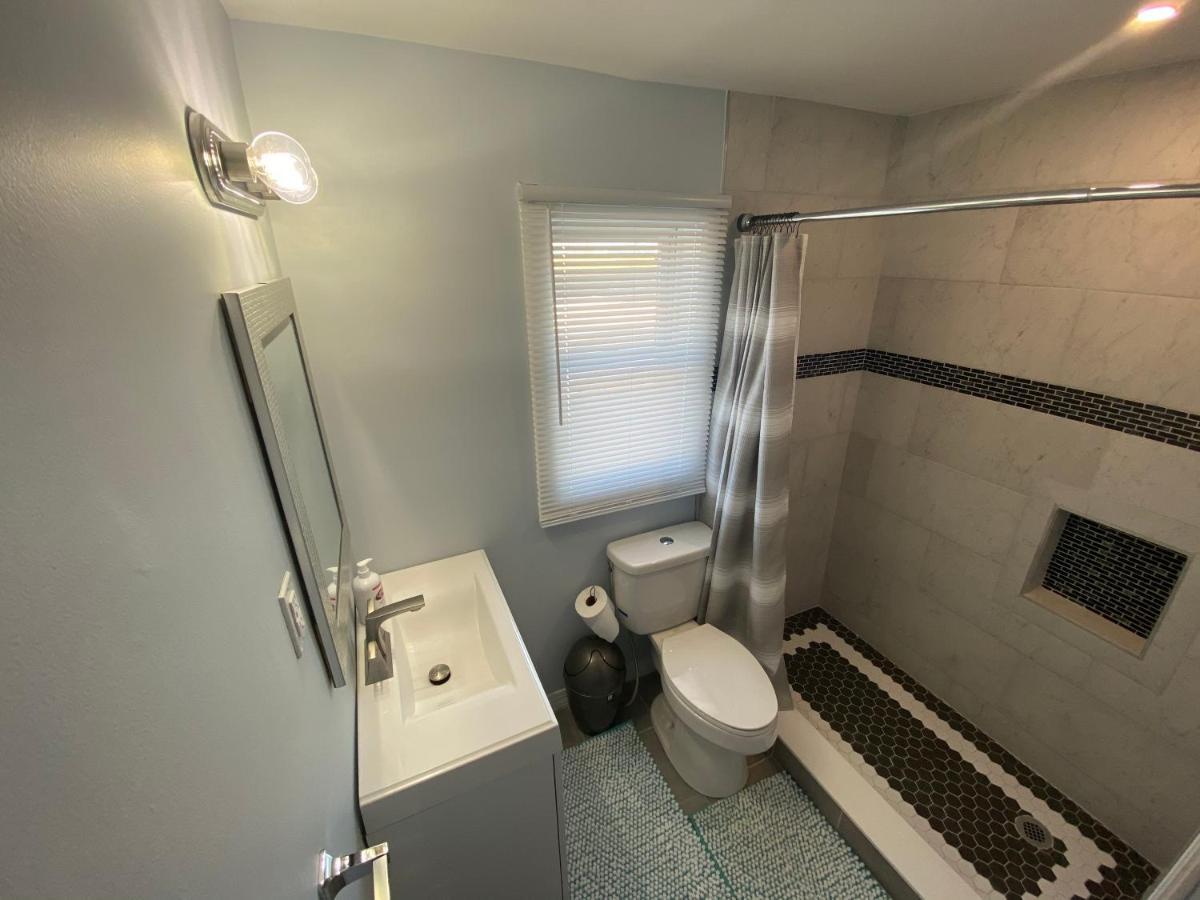 Affordable Beachfront With Balcony Sleeps 8
