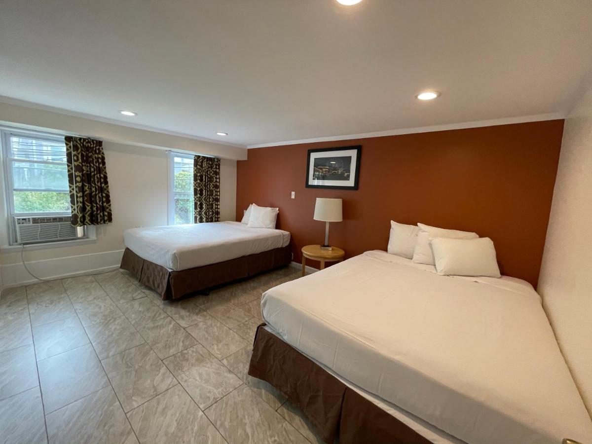 Travelodge & Boardwalk Motel Wildwood