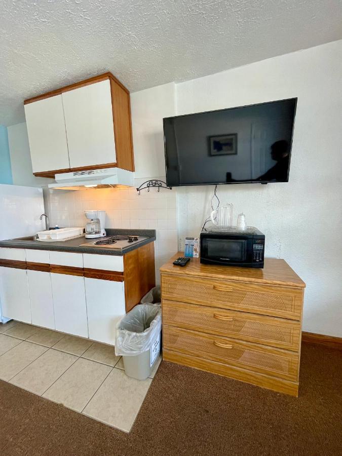 Pink Champagne Motel 3*