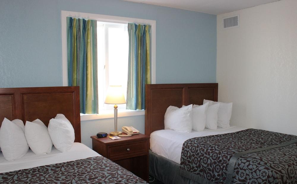 Sands 3* Wildwood