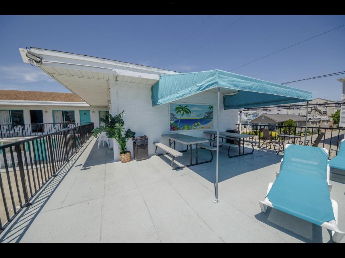 Surfcomber Motel Wildwood