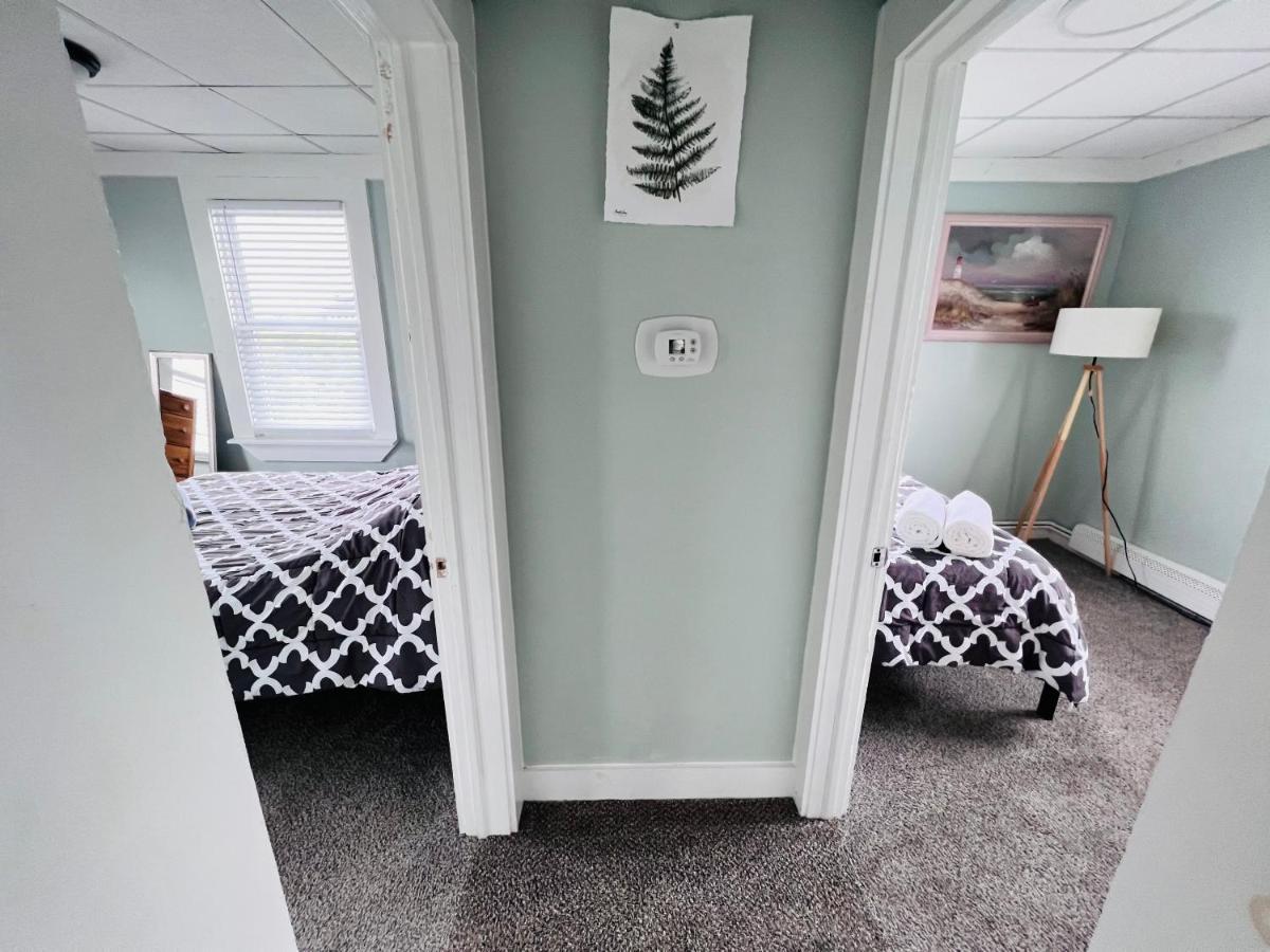 Entire Lovely 3 Bedroom, 2 Bathroom Apartment! 1 Block To The And Boardwalk! Apartment *