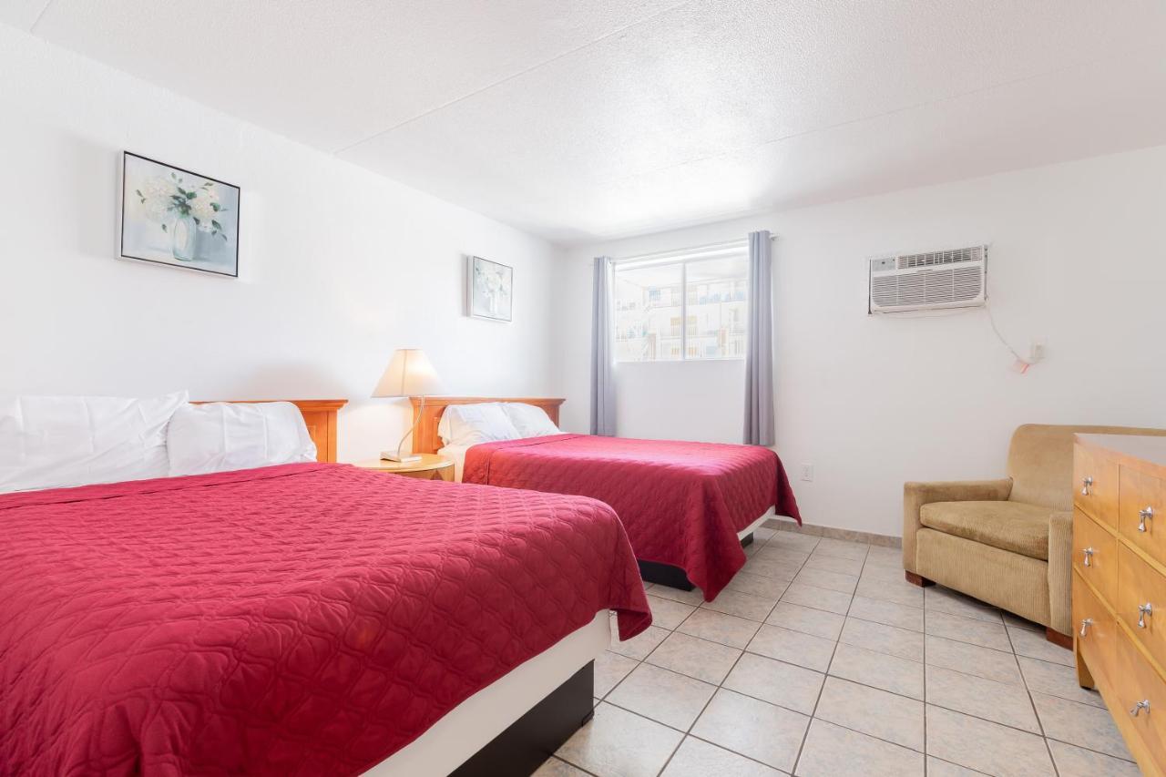 Premiere Motel 3*