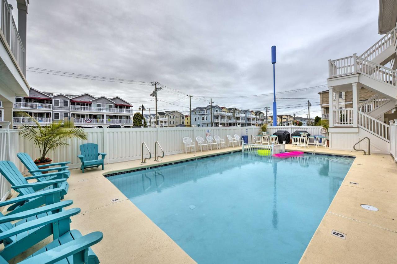 With Pool Access - Walk To Wildwood
