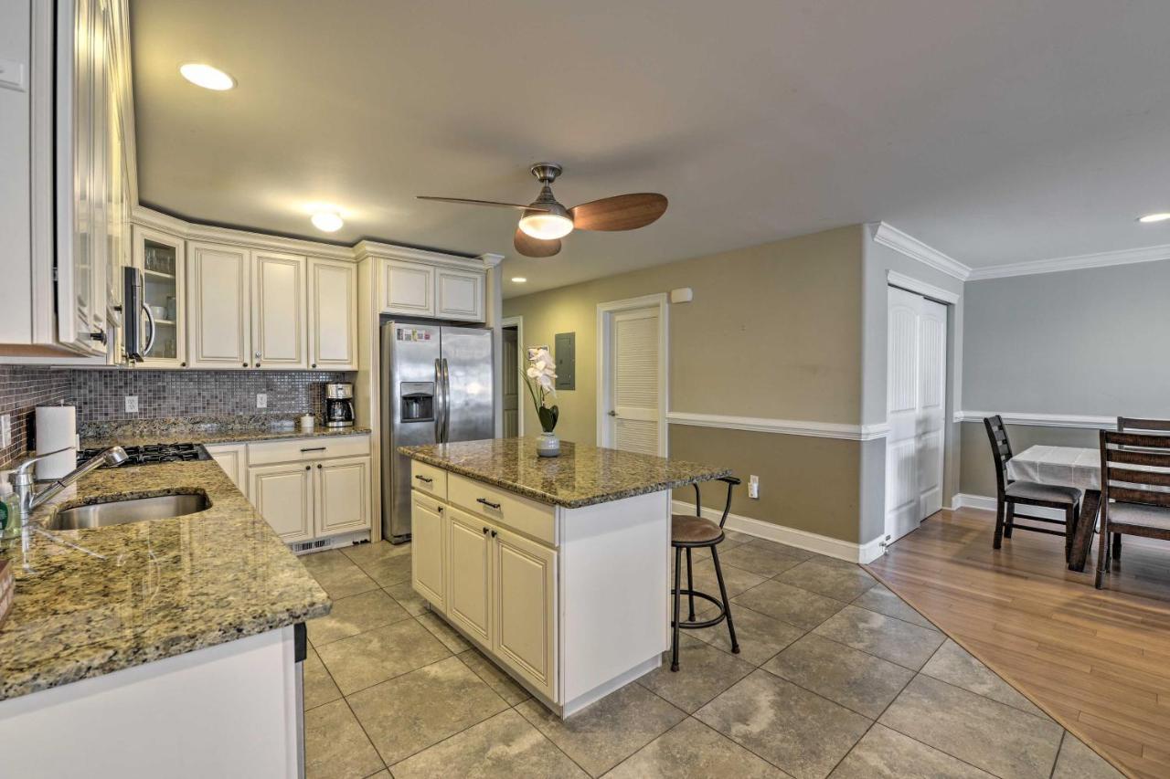 Holiday home Spacious Townhome With Covered Balcony