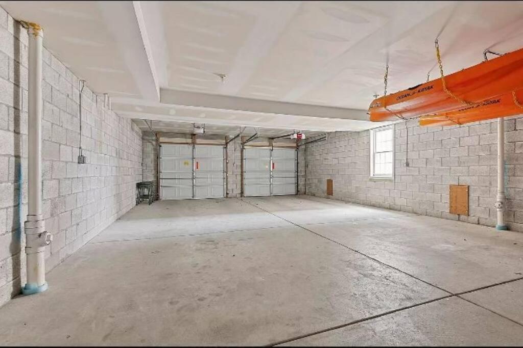 Ocean View Family Condo: Block Retreat Holiday home