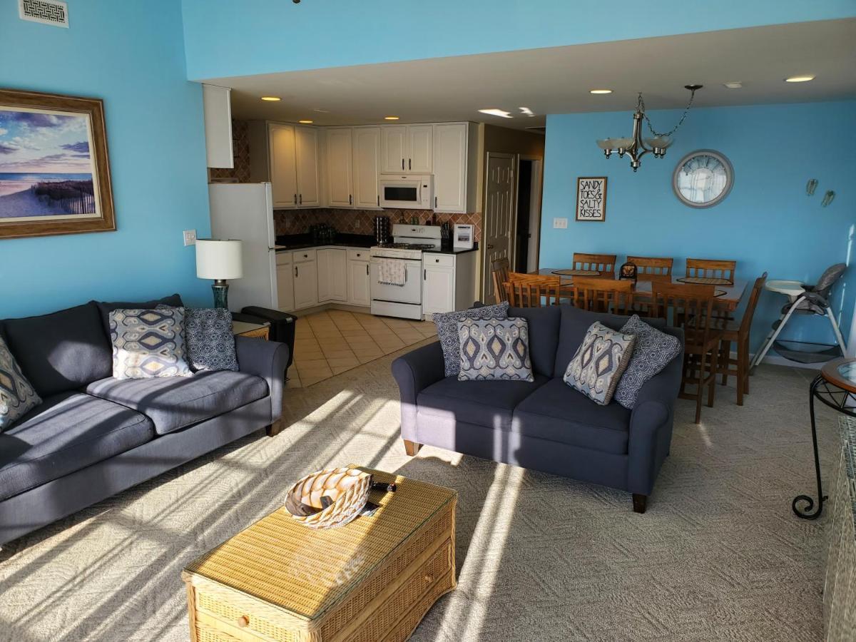 Ocean View Family Condo: Block Retreat Wildwood
