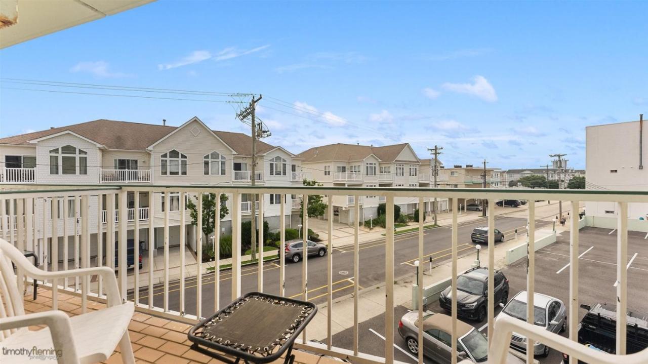 225 E Ave, Unit 321 Holiday home