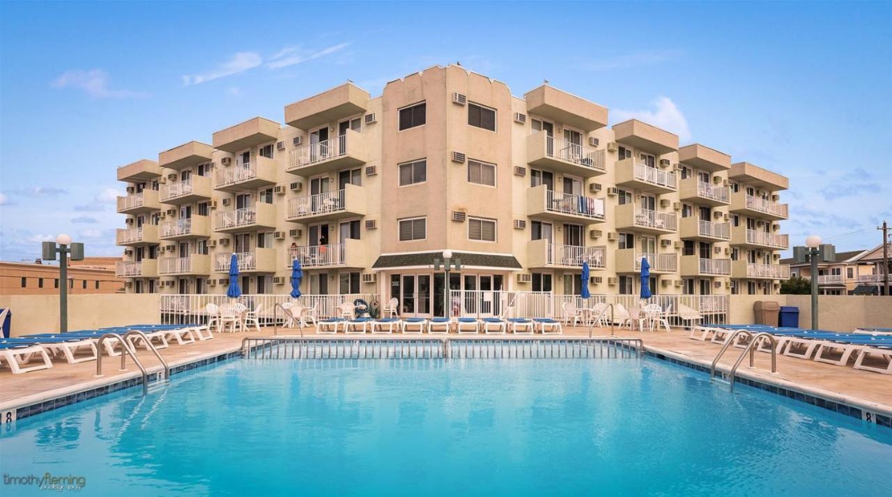 225 E Ave, Unit 321 Wildwood