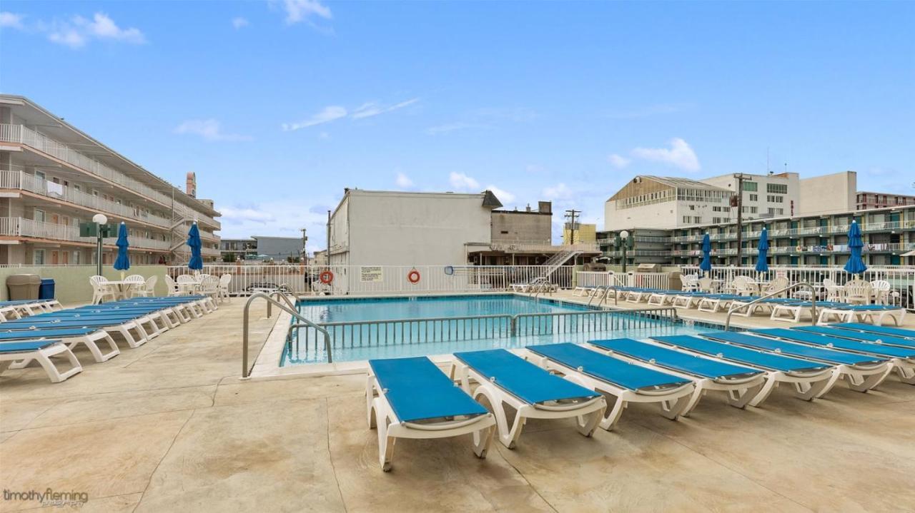 225 E Ave, Unit 321