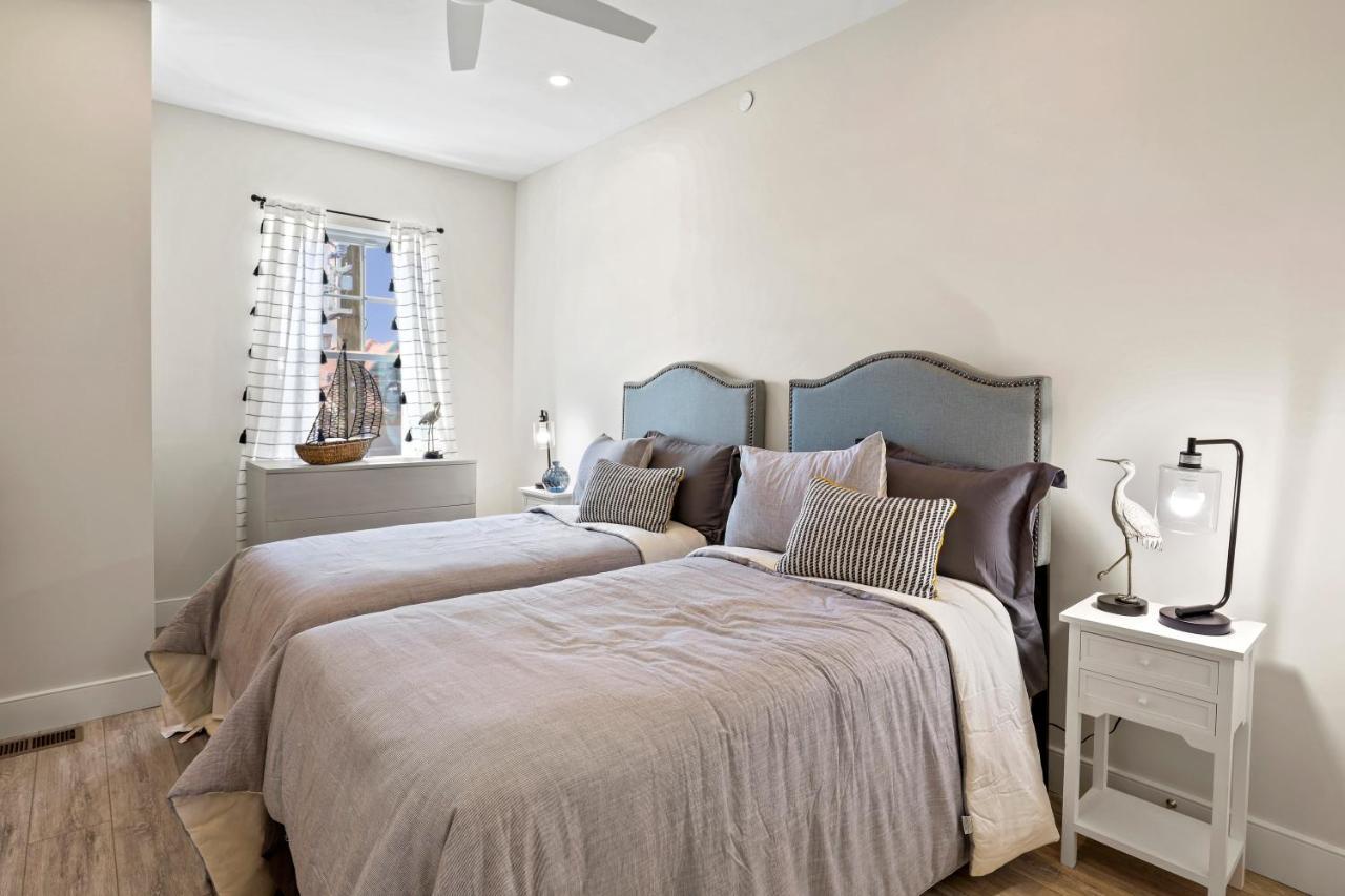 Oasis By Seaport Holiday home *