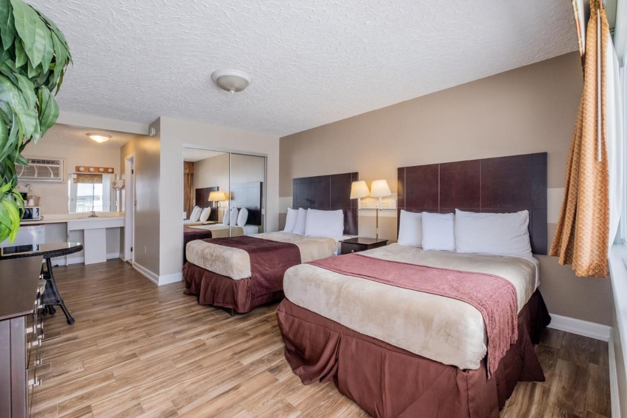 Heart Of Boardwalk Motel 2*