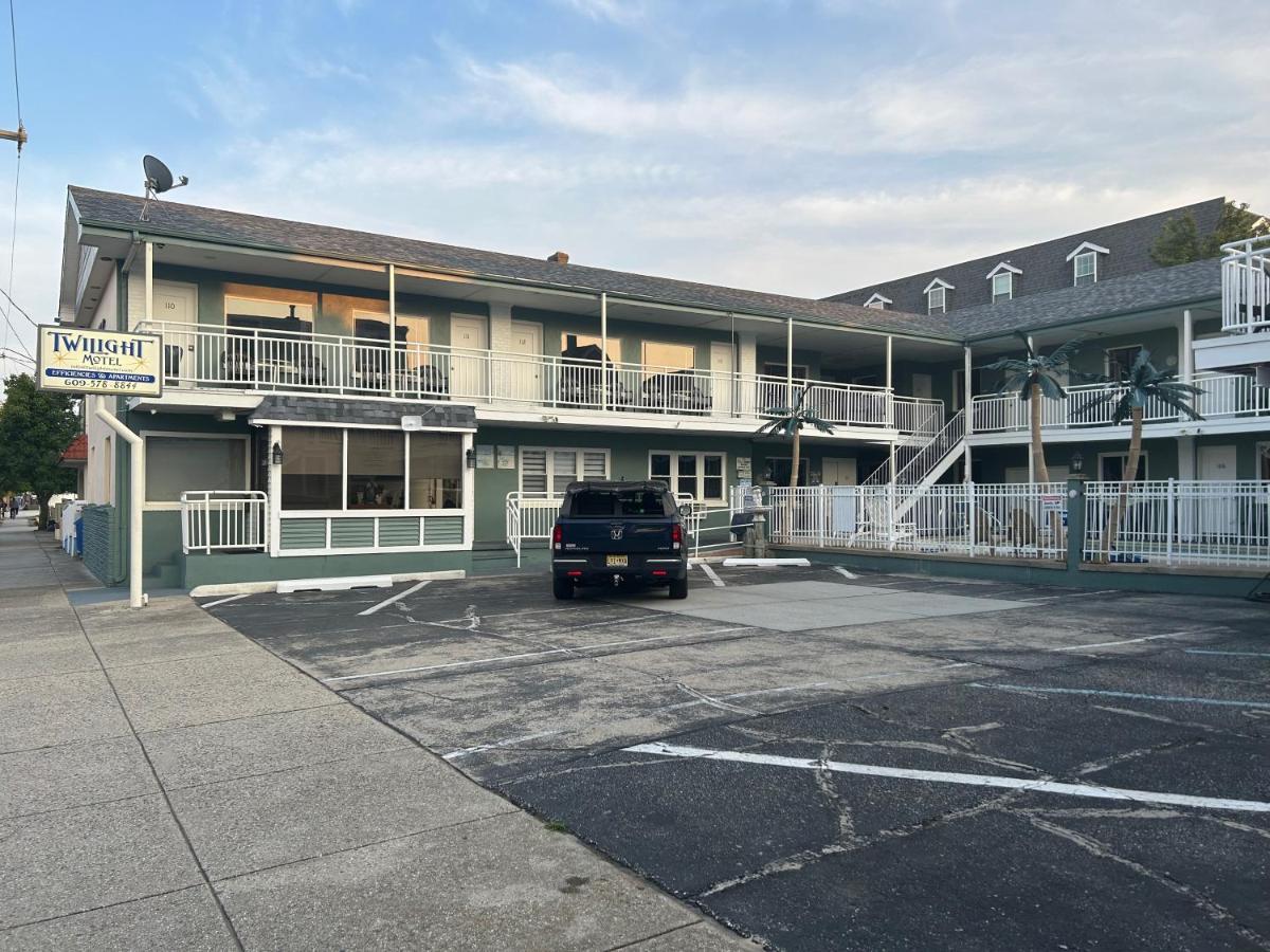 Motel Twilight Wildwood