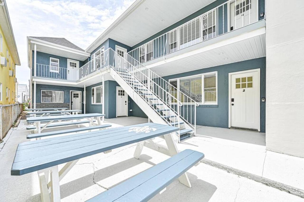 Apartment 318 E Youngs Ave Unit 7 Salty Shore Retreat Coastal Charm Tranquility Wildwood