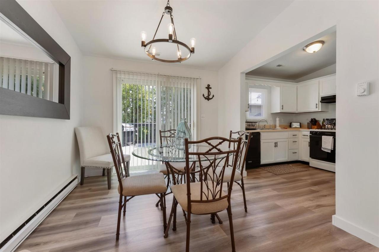 205 E Magnolia Ave * Wildwood