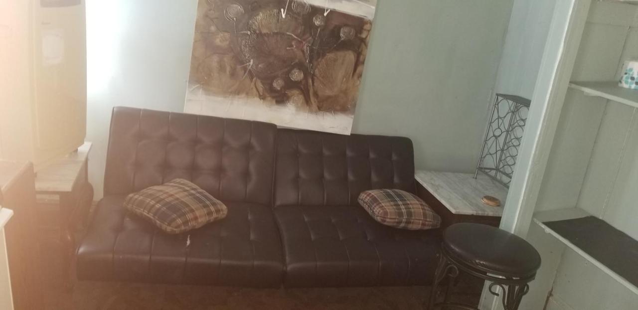 Armani Manor Rustic Unit 2 Wildwood