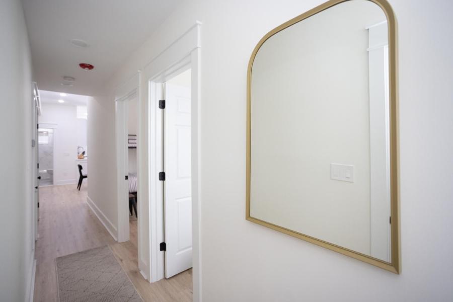 Apartment Fully Renovated 2 Bdr ,short Walk To The Wildwood