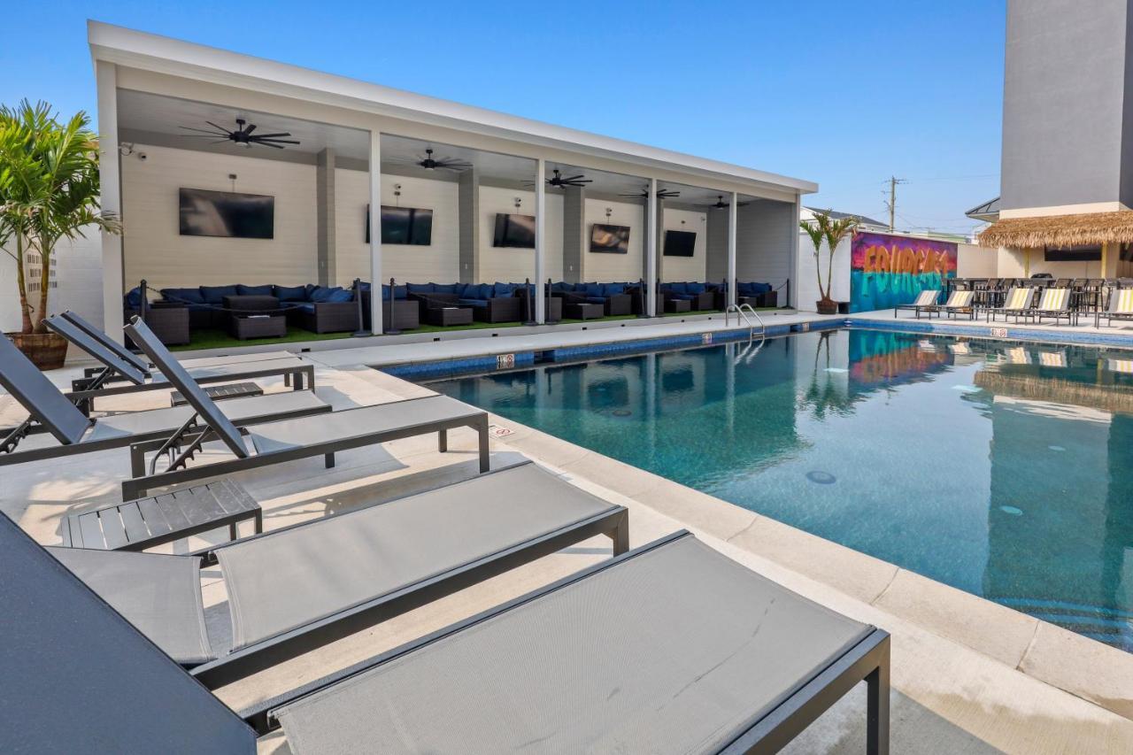 Seaport Hotel 5*