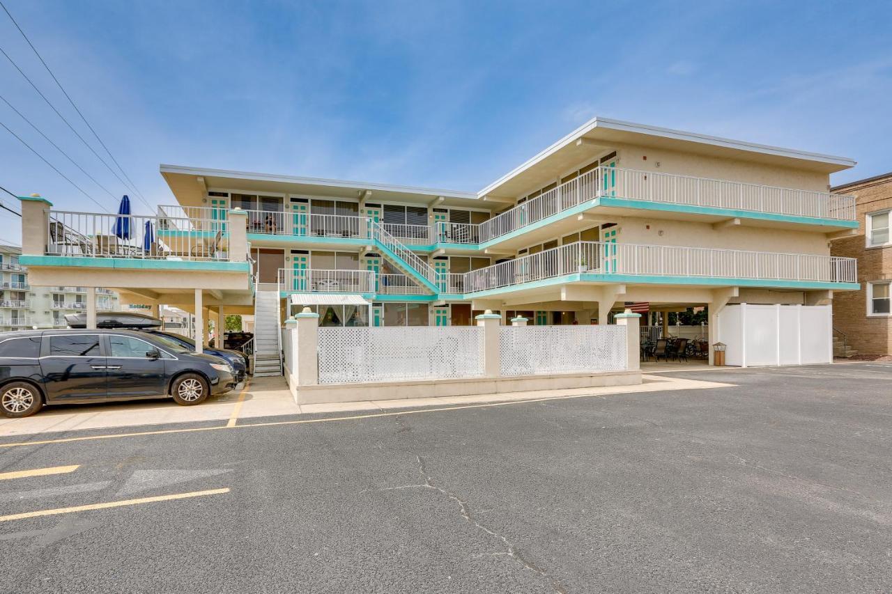 With Community Pool Walk To Beach! Apartment Wildwood