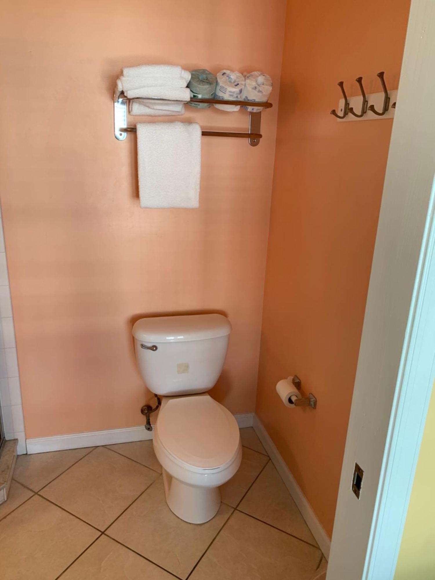 Holiday home Unit #302-2br2ba-3rd Floor Ocean Views *