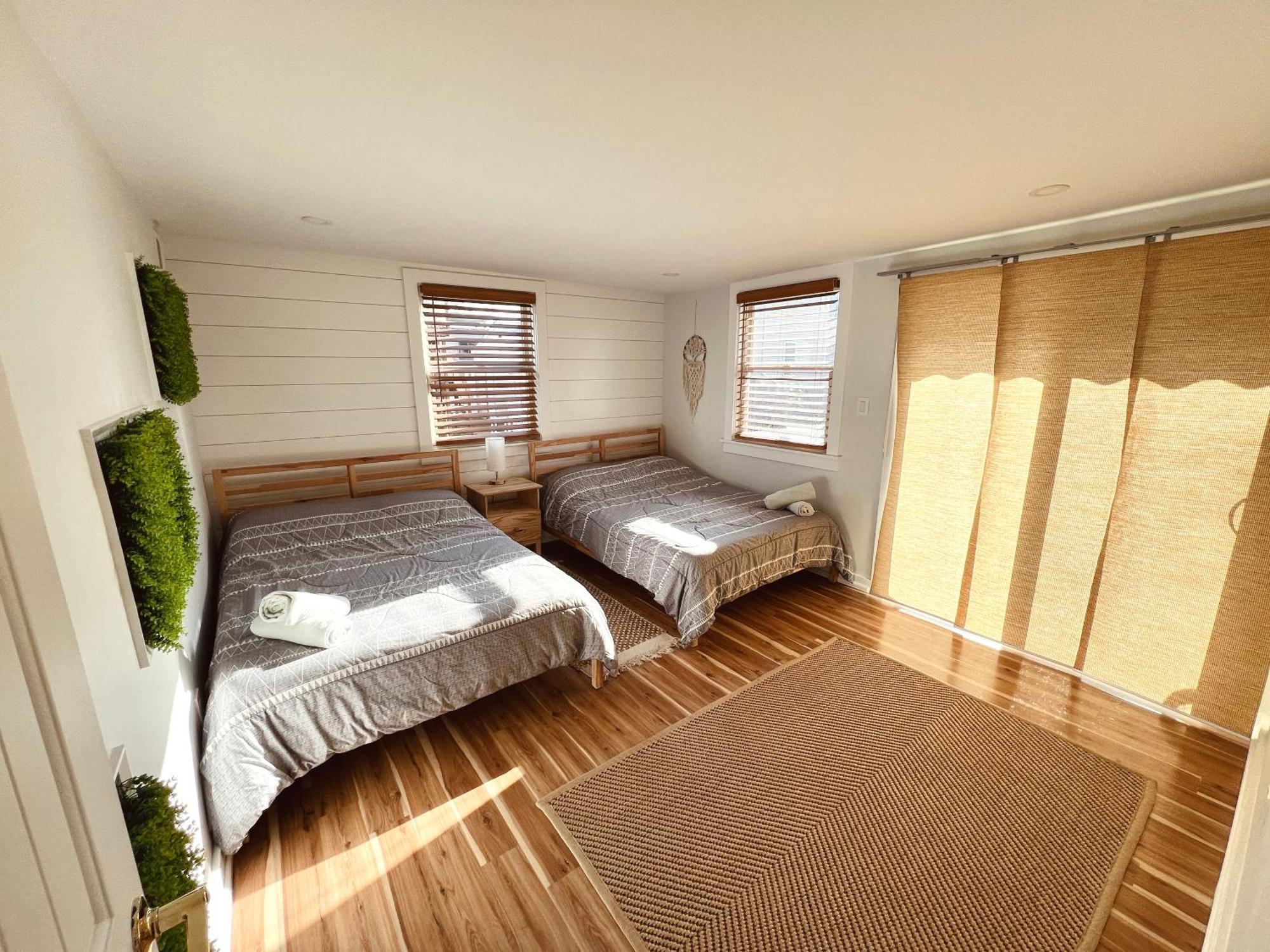 Holiday home Unique 3 Bedroom 1,5 Ba Entire House In The Heart Of Wildwood!
