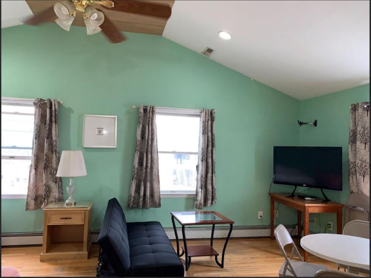 Sunshine Motel Motel 2*