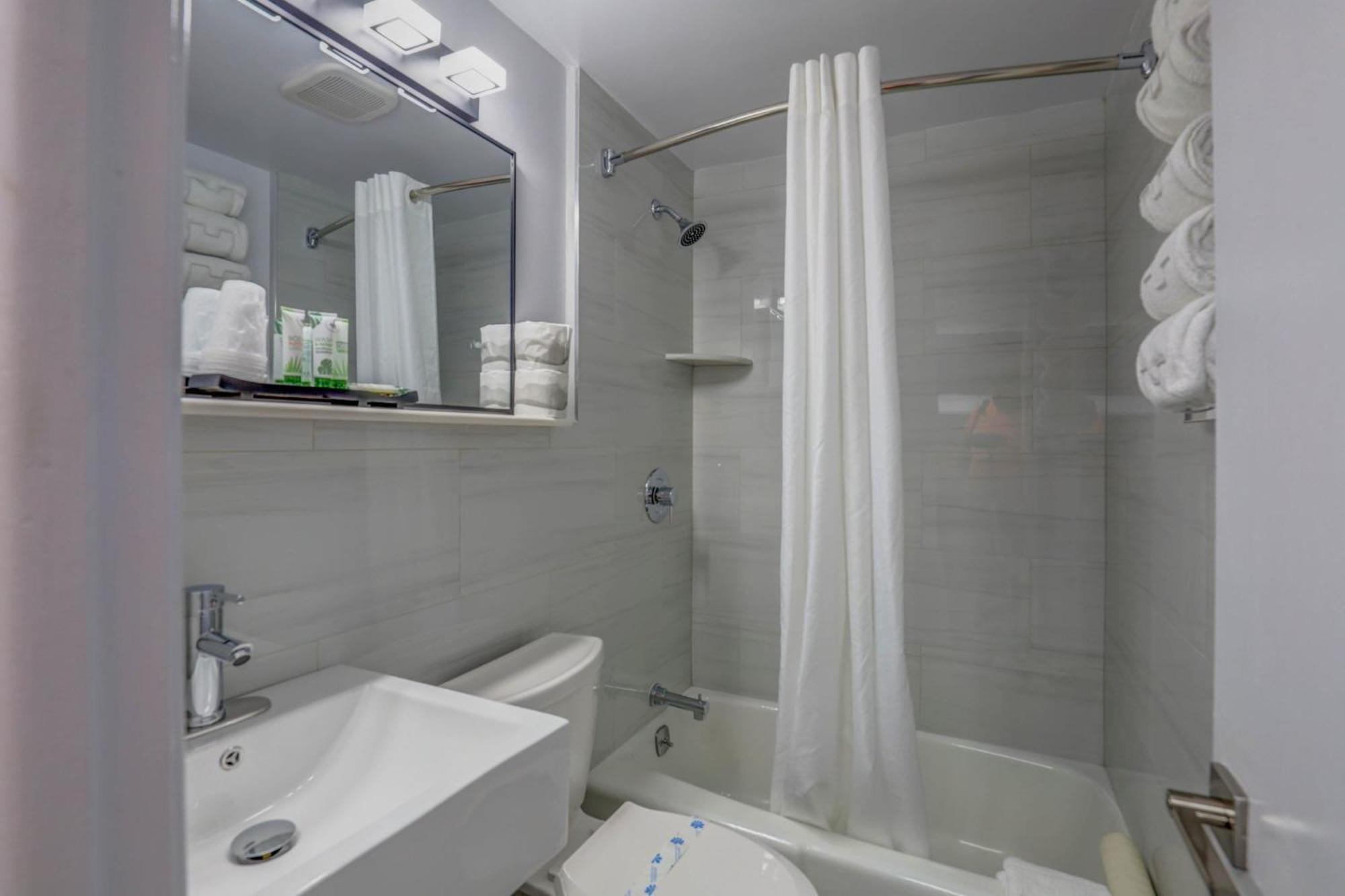 Le Voyageur - A Red Collection Hotel 3*