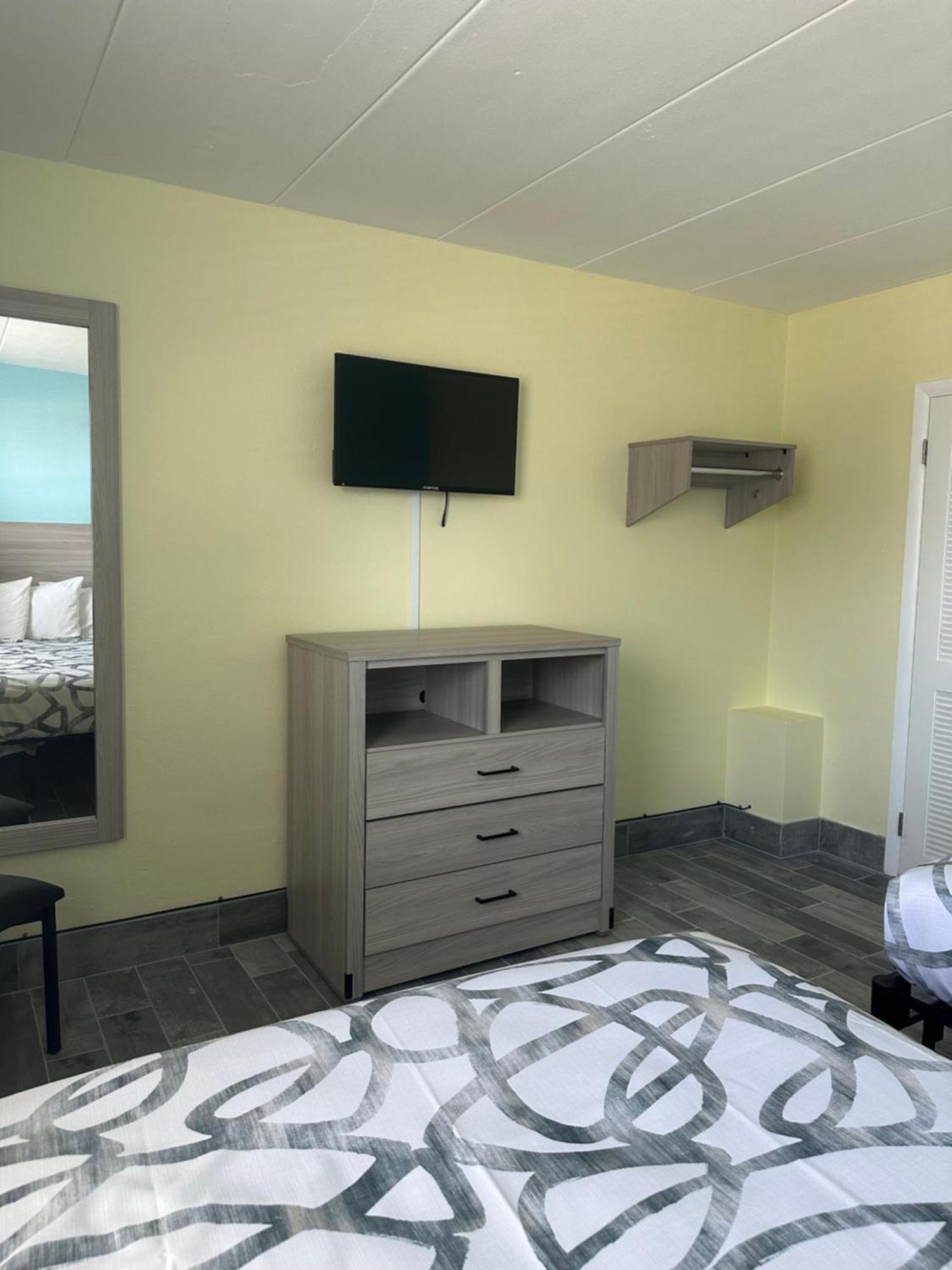 Royal Canadian Motel 3*