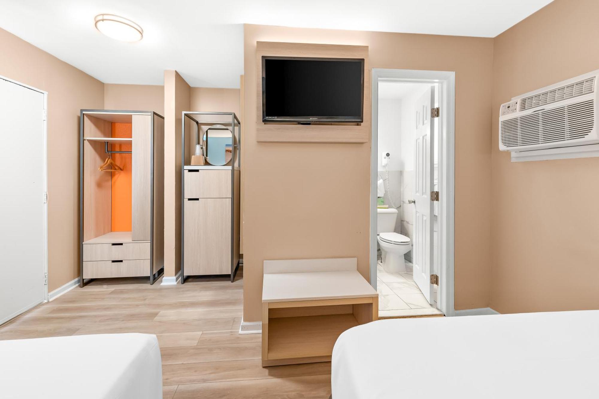 Mango Motel 3*