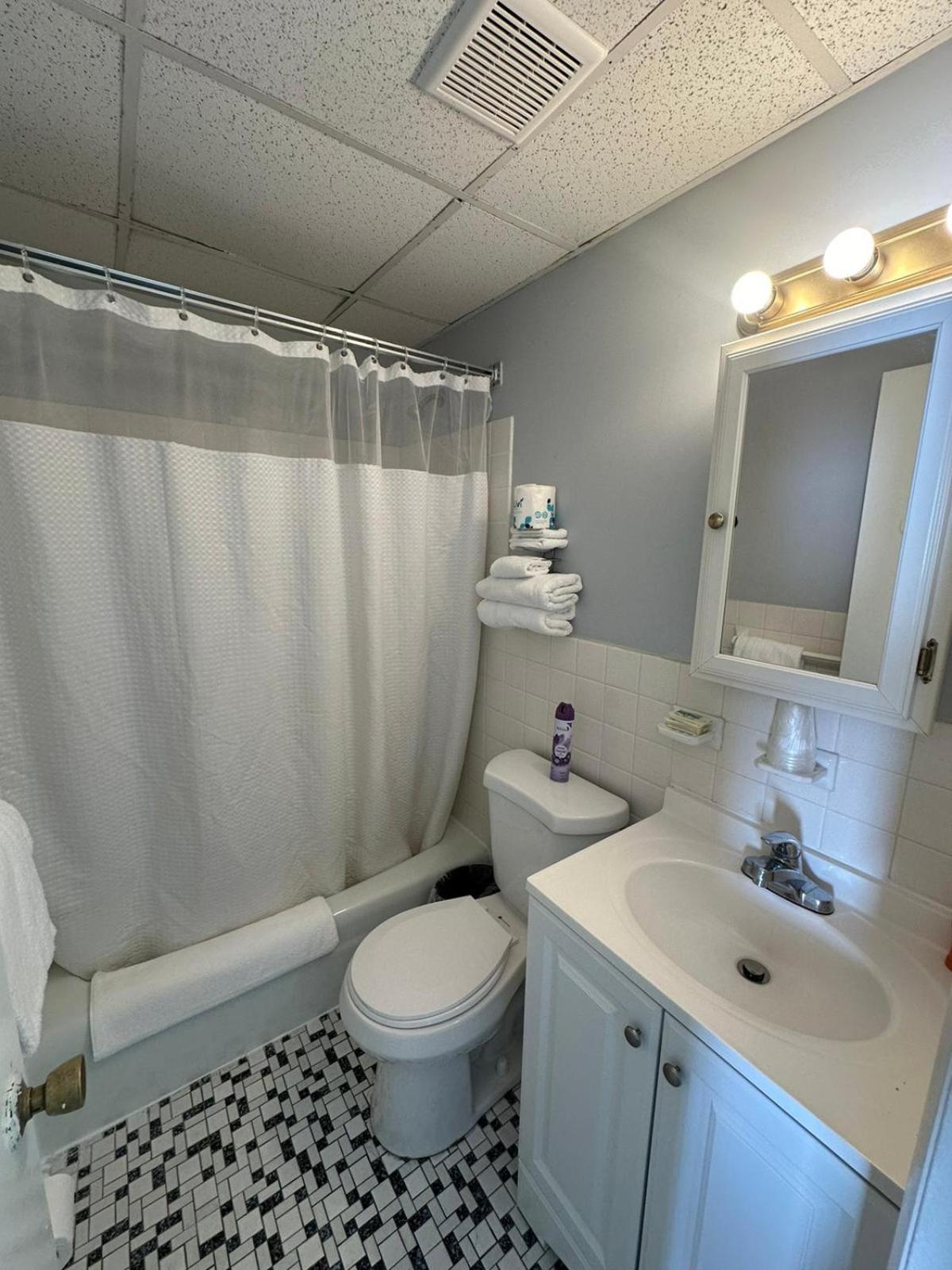 Searay -
