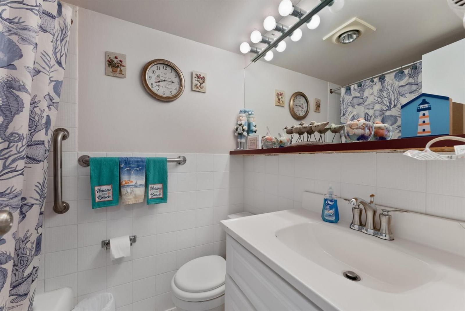 Holiday home 225 E Ave, Unit 321 *